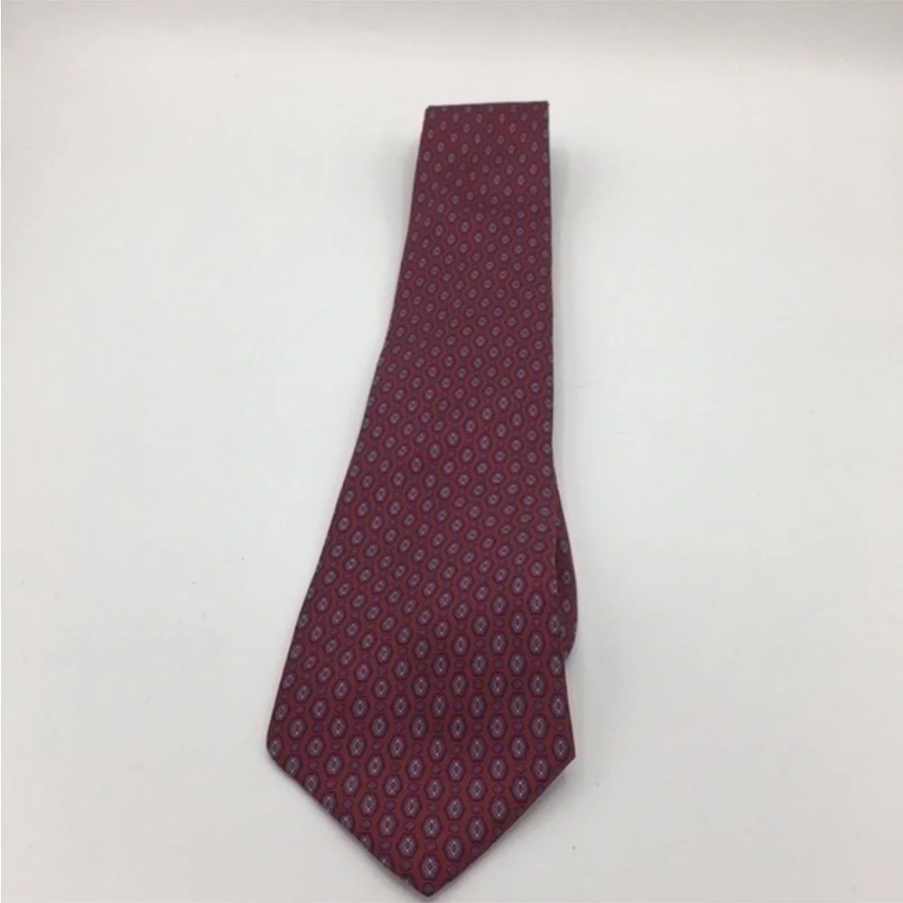 Oleg Cassini excellent preowned